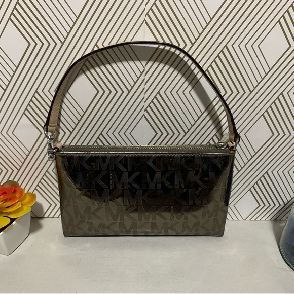 Michael Kors Small Shoulder Bag - Chic and Versatile - 8” x 5” x 1” - Picture 4 of 12